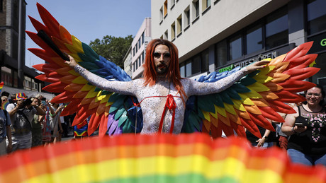 Neues Gesetz erleichtert Geschlechtsänderung im Personenstandregister ab November