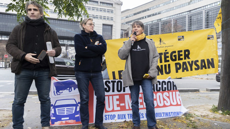 Landwirte gegen Mercosur: Frankreichs Kampf um Agrarstandards und nationale Interessen