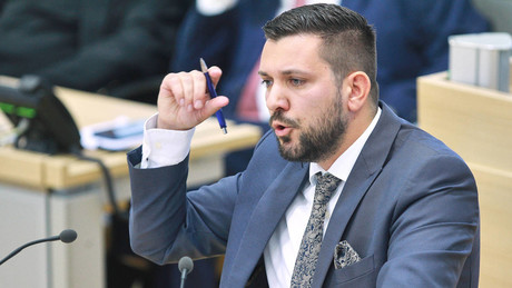 Debatte im Landtag Sachsen-Anhalt: Streit über die Ukraine-Politik und Forderungen der AfD