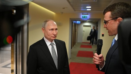 Putins Hoffnung auf Wiederherstellung der US-russischen Beziehungen