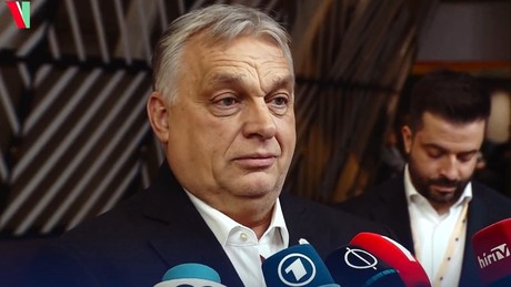 Orbáns scharfe Kritik: “EU-Bürokraten nicken begeistert zu Kiews 800-Milliarden-Forderung