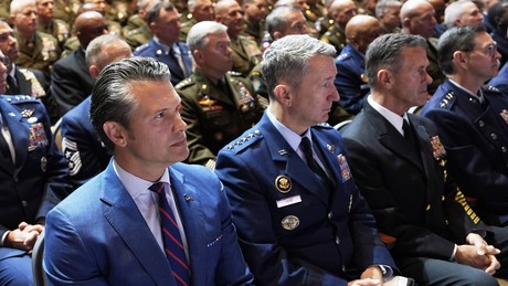 USA zieht sich zurück: Pentagon-Strategie verabschiedet sich von Europa und Demokratie-Export