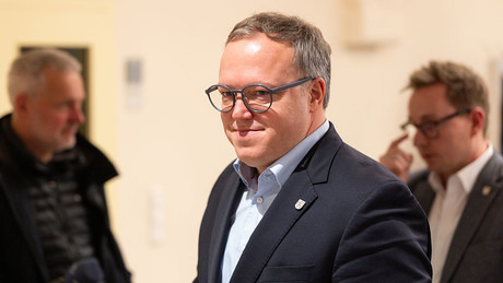 Plagiats-Skandal! Thüringens Ministerpräsident Bodo Voigt verliert Doktortitel nach Wikipedia-Kopien