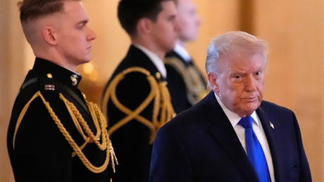 Trump warnt vor Handelspartnern: “Wer Spielchen treibt, wird bestraft!