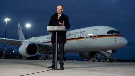 Merz in Peking: Zwischen den Supermächten – Deutschlands riskantes Tauziehen um China und die USA