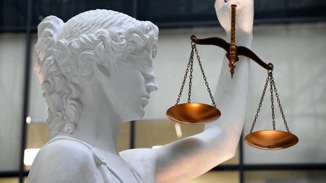 EU-Gerichtsurteil: Bis zu 20 Prozent der Russland-Sanktionen sind UNGÜLTIG!