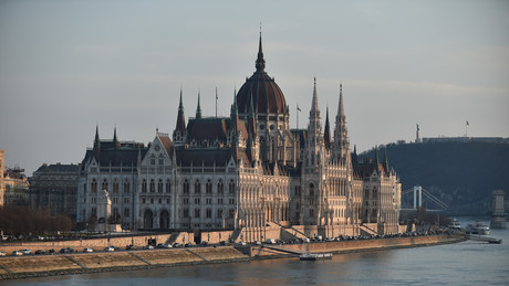 Ungarns Parlament sagt NEIN: EU-Beitritt der Ukraine abgelehnt – Orban blockiert erneut