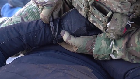 FSB vereitelt Anschlag auf russische Militärflugzeuge – Verdächtiger festgenommen