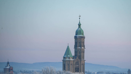 Whistleblower enthüllt: Kirche plant heimlich Kriegsvorbereitungen – “Wir müssen uns wappnen