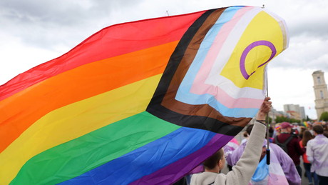 EU-Gerichtshof kippt nationale Gesetze: Transgenderrechte jetzt EU-weit durchsetzbar
