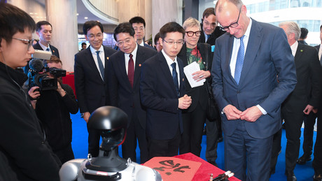 Deutschlands Kehrtwende: Warum die Politik jetzt China umschmeichelt