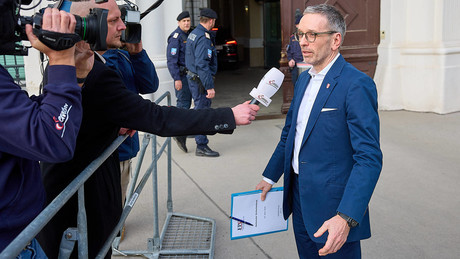 Diesel-Preise explodieren: FPÖ schlägt Alarm und fordert drastische Steuersenkung