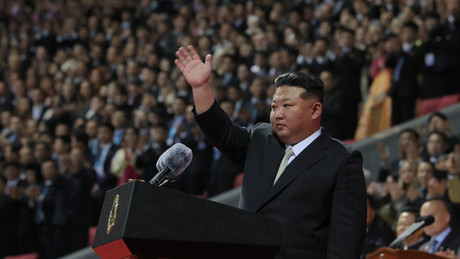 Kim Jong-un erneut an der Spitze: Nordkorea bestätigt Macht des Führers