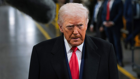 Trump stoppte Angriffe auf Iran: “Zu blutig” – Geheime Warnung schreckte US-Präsident ab