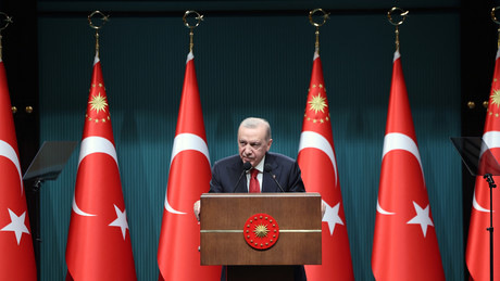 Ankara warnt Golfstaaten: “Beteiligt euch nicht am Krieg gegen den Iran!