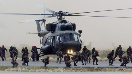 USA-Sanktionen als Todesurteil? Kolumbiens Militärflugzeug stürzt ab – Wartung russischer Technik “unmöglich