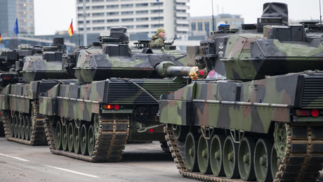 Beschleunigung als Waffe: Wie die Moderne den Krieg vorbereitet