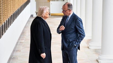 Merkels scharfe Antwort auf Trump: “Das ist kein Krieg, das ist ein Verbrechen