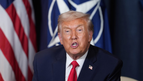 Trump droht NATO-Austritt: “Ich würde Russland machen lassen, was es will