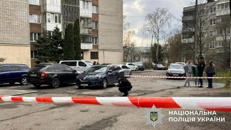 Tödlicher Anschlag auf Rekrutierungsoffizier in der Westukraine – Video zeigt dramatische Szenen