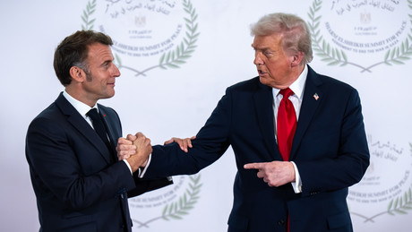 Macron kontert Trumps Spott über seine Ehe: “Das ist unter meiner Würde!