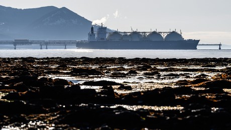 Europa schluckt Rekordmengen an LNG – und Putin landet auf dem dritten Platz der Lieferanten