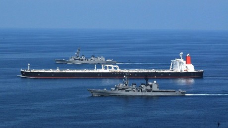 Schwedische Küstenwache greift erneut durch: Spektakuläre Kaperung eines Tankers auf hoher See!