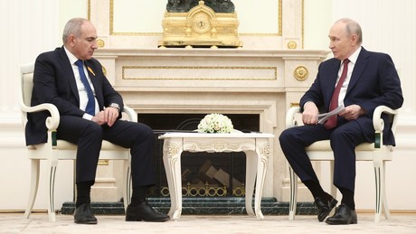 Armenien in der Krise: Paschinjans Politik treibt Wirtschaft an den Abgrund