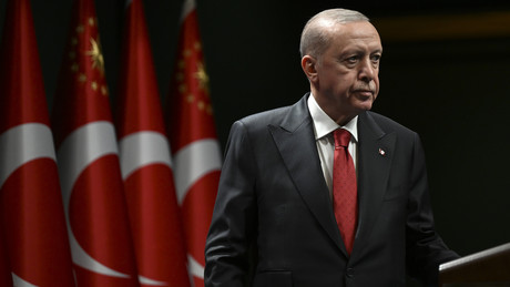 Türkei in der Zwickmühle: “Unser Wohlergehen hängt von Russland ab