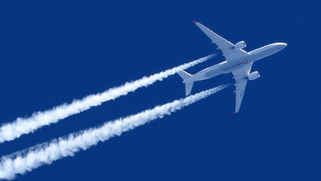 Sommerurlaub in Gefahr: Italienische Flughäfen kappen Flugpläne – droht ein Dominoeffekt für ganz Europa?