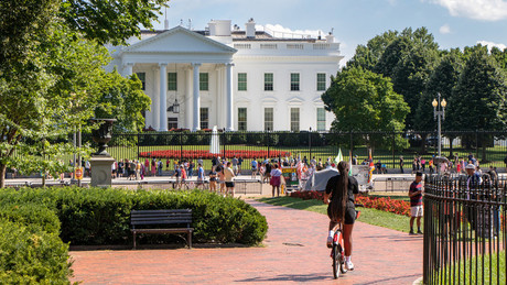 Weißes Haus setzt auf Krieg: Insider wetten auf Eskalation mit Iran