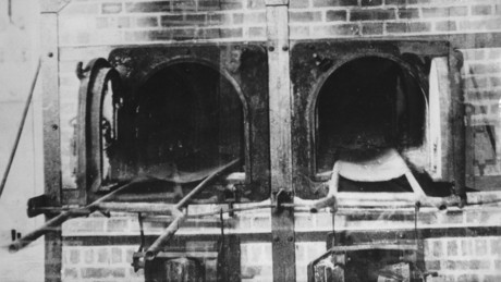 FSB veröffentlicht schockierende Aussagen: Auschwitz-Ofenbauer verglichen ihre Arbeit mit Flugzeugbau