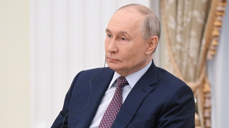 Putin fordert: Russlands KI muss “souverän” sein – Abkehr vom Westen?