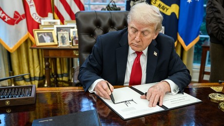 Trump verspricht Begnadigungen: “Ich werde euch beschützen