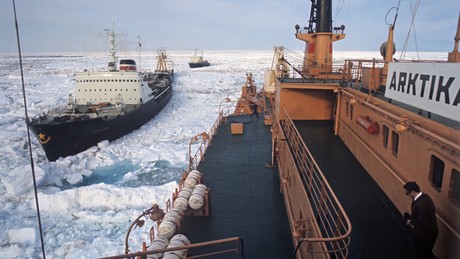 Nordroute: Asiens Rettungsanker in der Nahost-Krise – Wie die Wirtschaft den Konflikt umschifft