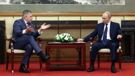 Fico fliegt nach Moskau: Geheime Friedensgespräche mit Putin geplant