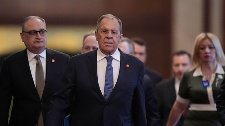 Lawrow: “Irans Recht auf Urananreicherung ist unveräußerlich” – Russland stellt sich klar gegen den Westen