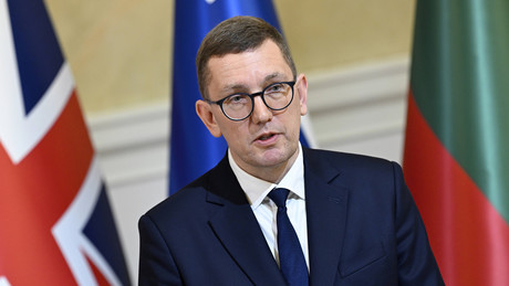 Estnischer Premier fordert: Russische Soldaten lebenslang aus Schengen-Raum verbannen!