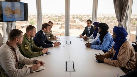 Frankreich führt mit ukrainischer Hilfe geheimen Krieg gegen Russland in Afrika!