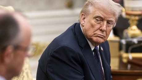 Entscheidung in Kürze erwartet: Trump erwägt Truppenreduzierung in Deutschland – was steckt dahinter?