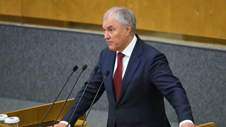 Enthüllt: Deutsche strömen in Scharen nach Russland – Duma-Chef spricht Klartext