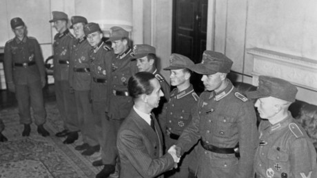 Kanonen statt Butter! Merz befiehlt den Marsch in die totale Kriegstüchtigkeit