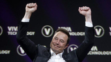 Elon Musk lacht sich eins: Mini-Strafe für Mega-Milliardär – US-Börsenaufsicht kassiert nur Peanuts
