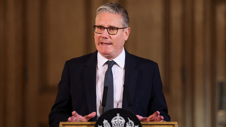 Britischer Premier Starmer schockiert mit radikalem Anti-Trump-Kurs – Westen am Scheideweg