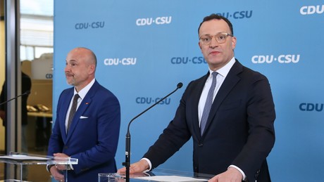 CDU-Sensation: Spahn bleibt an der Macht – Opposition rastet aus!