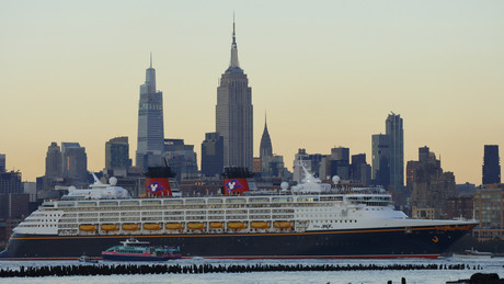 28 Crewmitglieder wegen Kinderpornografie festgenommen – Disney-Kreuzfahrtschiff im Skandal