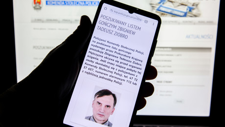 Polnischer Ex-Minister flieht aus Orbáns Ungarn in die USA – spektakuläre Asyl-Wende!