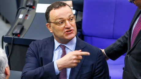 Spahn will Subventionen mit der Rasenmäher-Methode kappen – ein radikaler Kahlschlag kommt