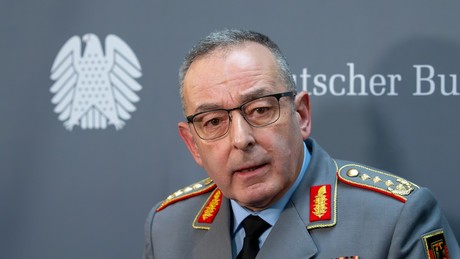 Generalinspekteur Breuer ruft zu sofortiger Kampfbereitschaft auf – Deutschland muss sich auf den Ernstfall vorbereiten