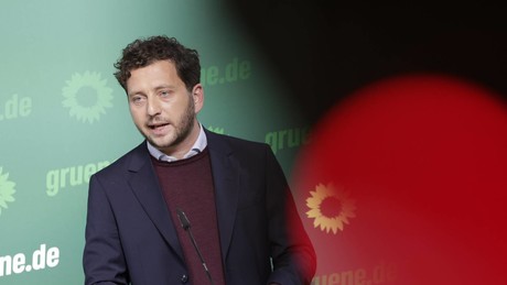 Deutschland am Abgrund: Leserbriefe enthüllen die erschreckende Wahrheit über unseren Staat